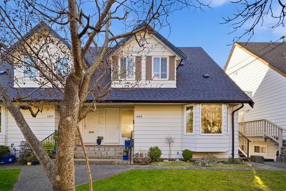 1309 Mahon Avenue, North Vancouver For Sale - image 2