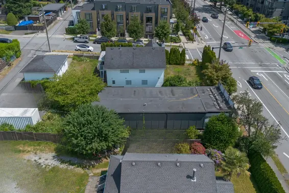 658 East 3rd Street, North Vancouver For Sale - image 16
