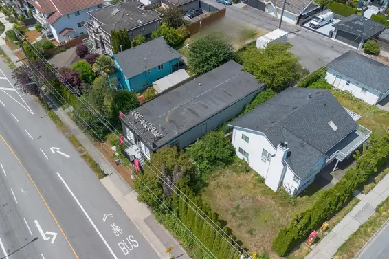 658 East 3rd Street, North Vancouver For Sale - image 9