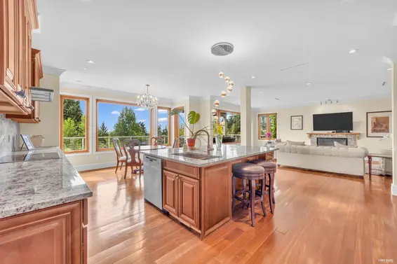 950 Greenwood Road, West Vancouver For Sale - image 10