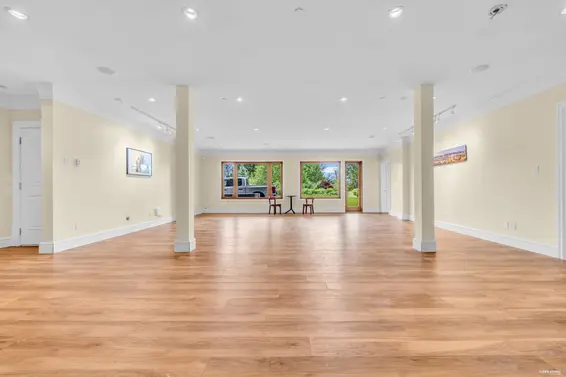 950 Greenwood Road, West Vancouver For Sale - image 2