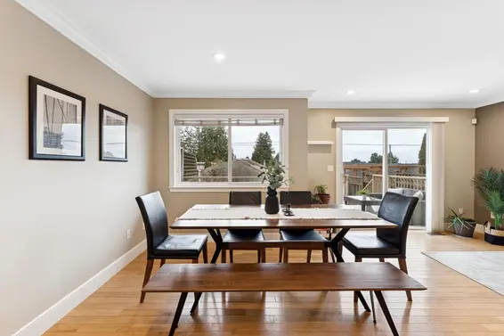 353 East 5th Street, North Vancouver