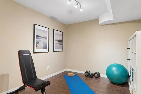 353 East 5th Street, North Vancouver For Sale - image 35