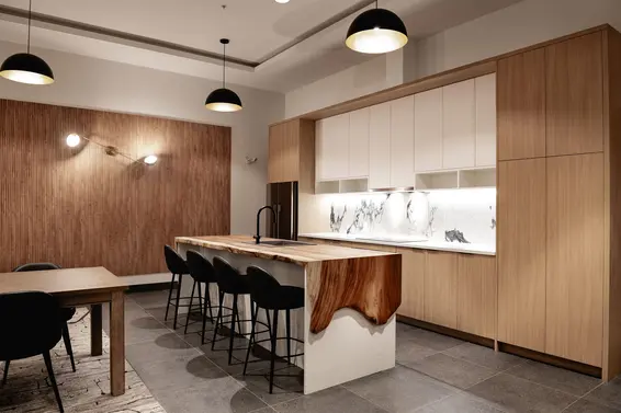 519 422 East 3rd Street, North Vancouver For Sale - image 28