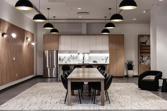 519 422 East 3rd Street, North Vancouver For Sale - image 29