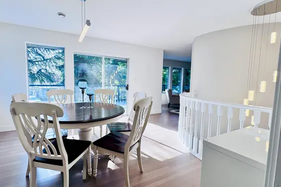 8515 Ansell Place, West Vancouver For Sale - image 14