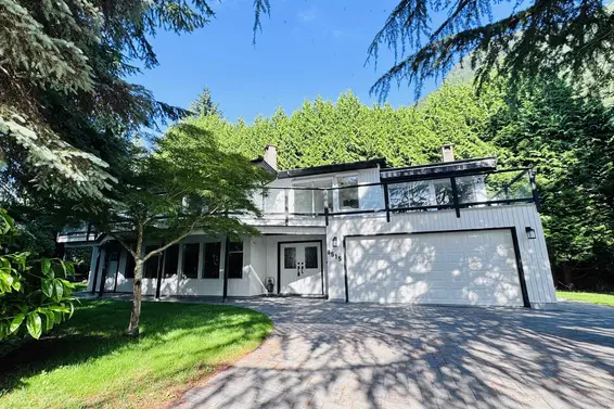 8515 Ansell Place, West Vancouver For Sale - image 40