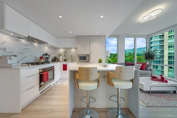 1102 1500 Fern Street, North Vancouver For Sale - image 6