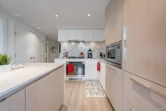 1102 1500 Fern Street, North Vancouver For Sale - image 7