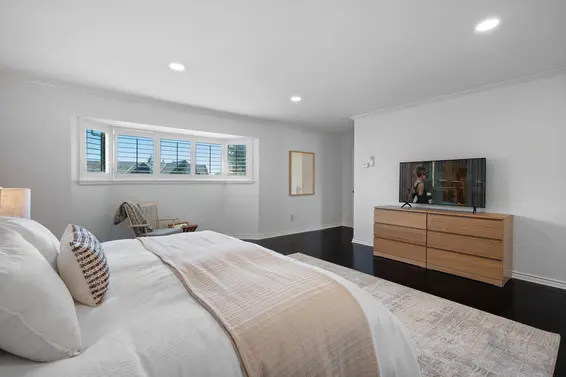 917 Wavertree Road, North Vancouver For Sale - image 24