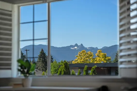 917 Wavertree Road, North Vancouver For Sale - image 37