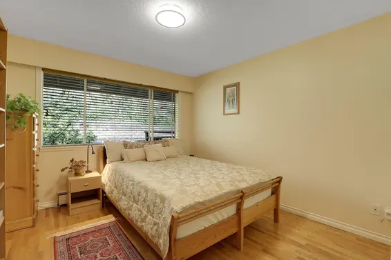 302 555 West 28th Street, North Vancouver For Sale - image 15