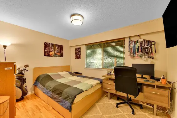 302 555 West 28th Street, North Vancouver For Sale - image 18