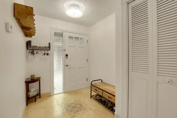 302 555 West 28th Street, North Vancouver For Sale - image 21