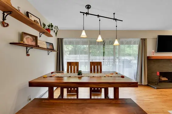 302 555 West 28th Street, North Vancouver For Sale - image 7