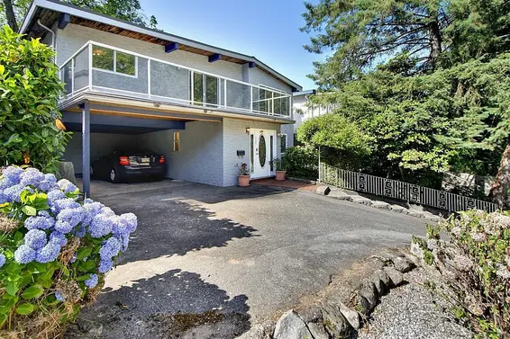1106 Heywood Street, North Vancouver