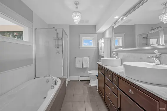 255 West 6th Street, North Vancouver For Sale - image 21