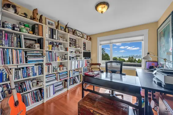 255 West 6th Street, North Vancouver For Sale - image 24