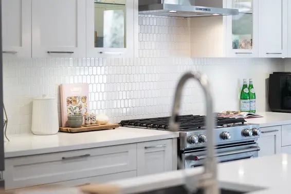 3981 Lynn Valley Road, North Vancouver For Sale - image 10