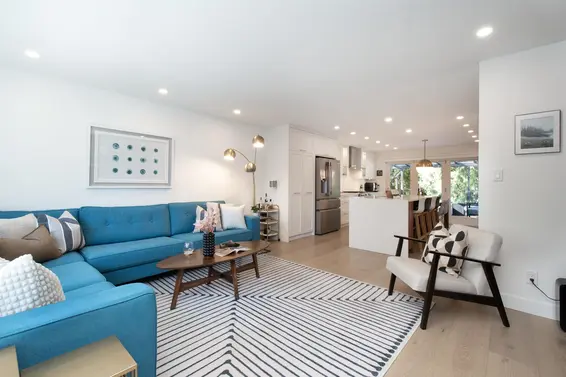 3981 Lynn Valley Road, North Vancouver For Sale - image 5