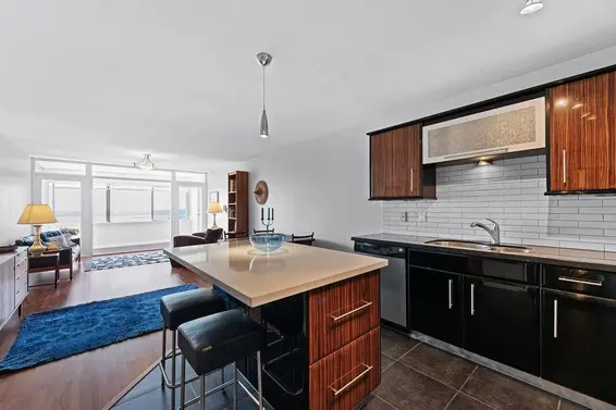 64 2212 Folkestone Way, West Vancouver For Sale - image 2