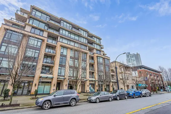 703 131 East 3rd Street, North Vancouver