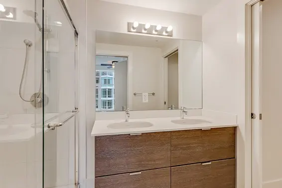 703 131 East 3rd Street, North Vancouver For Sale - image 16
