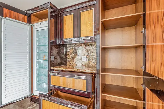 703 131 East 3rd Street, North Vancouver For Sale - image 4