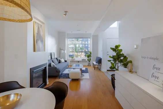 104 East 26th Street, North Vancouver For Sale - image 7