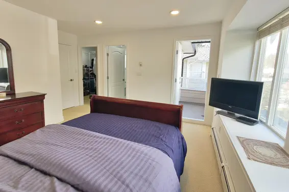 561 West 28th Street, North Vancouver For Sale - image 20