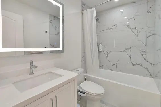 561 West 28th Street, North Vancouver For Sale - image 29