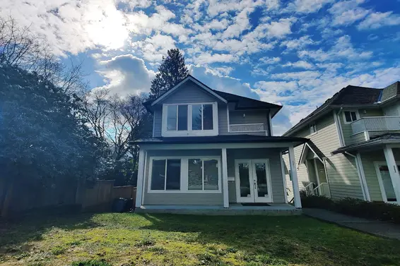 561 West 28th Street, North Vancouver For Sale - image 3