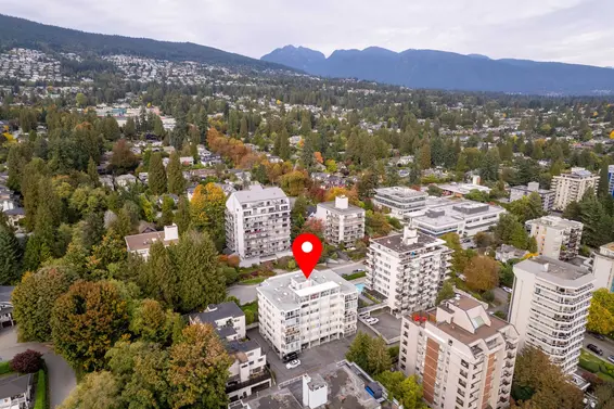 402 1750 Esquimalt Avenue, West Vancouver For Sale - image 2