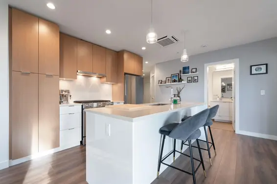 201 108 East 8th Street, North Vancouver For Sale - image 9