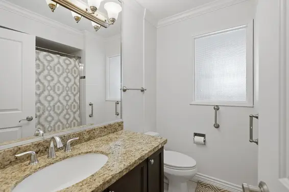 3693 Regent Avenue, North Vancouver For Sale - image 24