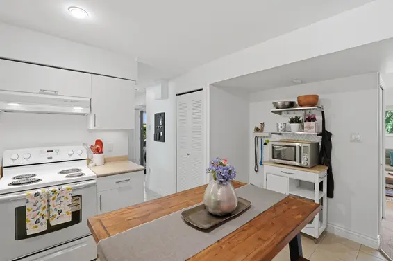 3693 Regent Avenue, North Vancouver For Sale - image 32