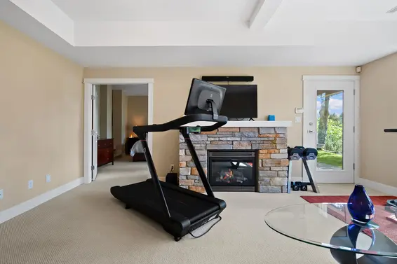 300 Ocean Crest Drive, West Vancouver For Sale - image 25