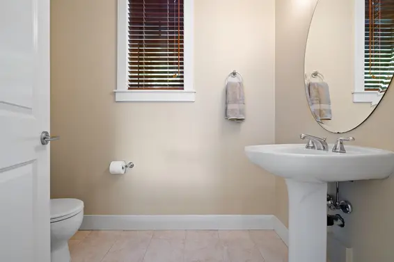 300 Ocean Crest Drive, West Vancouver For Sale - image 30