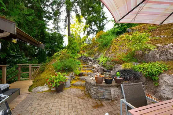5335 Marine Drive, West Vancouver For Sale - image 21