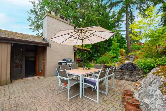 5335 Marine Drive, West Vancouver For Sale - image 22