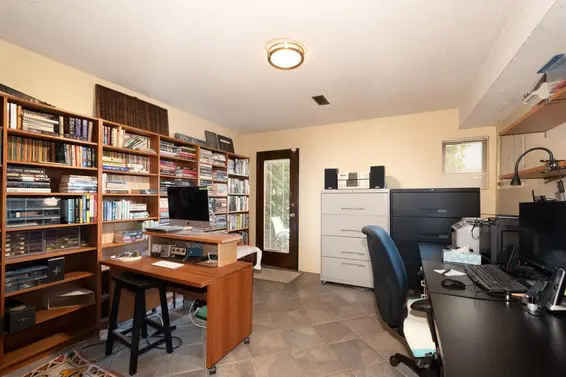 5335 Marine Drive, West Vancouver For Sale - image 30