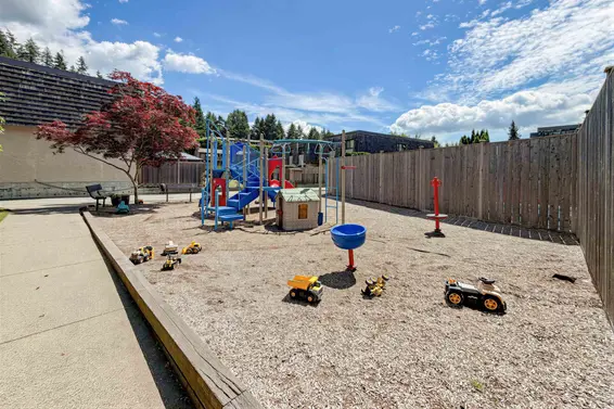 1270 Premier Street, North Vancouver For Sale - image 29