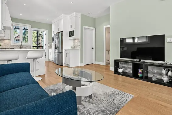 1324 West 15th Street, North Vancouver For Sale - image 4