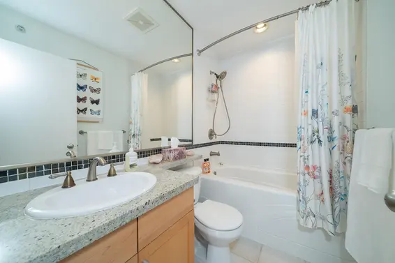 8664 Seascape Drive, West Vancouver For Sale - image 30