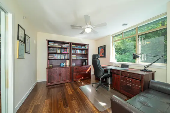 8664 Seascape Drive, West Vancouver For Sale - image 32