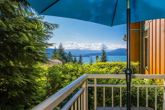 8664 Seascape Drive, West Vancouver For Sale - image 33
