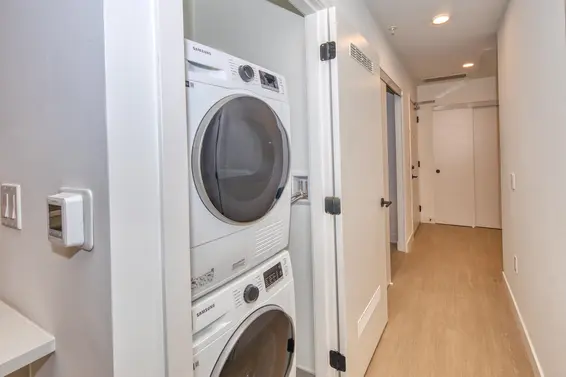 368 422 East 3rd Street, North Vancouver For Sale - image 20