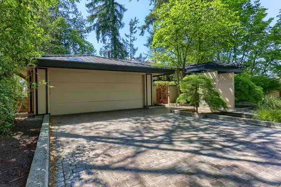 2423 Birney Place, North Vancouver For Sale - image 36