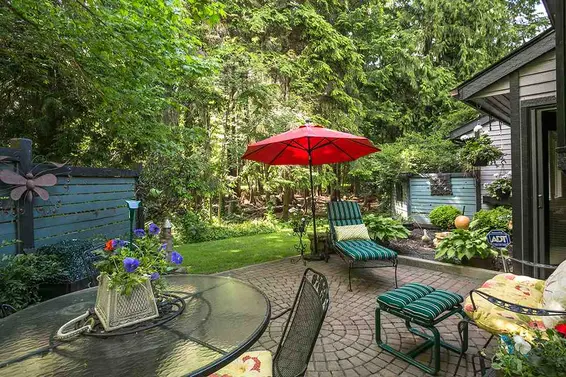 1961 Cedar Village Crescent, North Vancouver For Sale - image 11