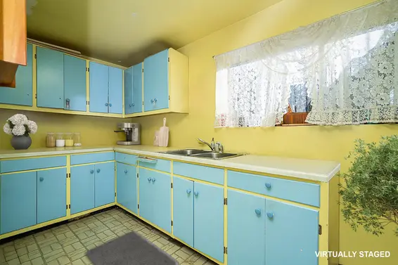 2212 Old Dollarton Road, North Vancouver For Sale - image 22